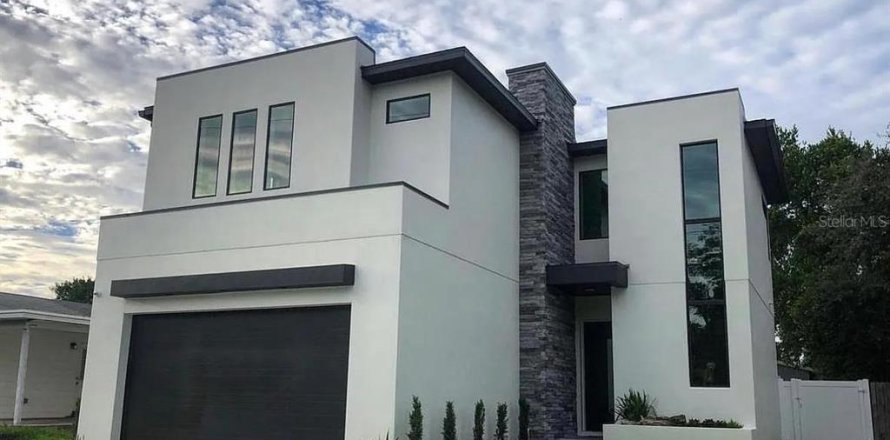 Villa ou maison à Tampa, Floride 2 chambres, 225.01 m2 № 2130411