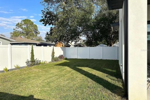 Villa ou maison à vendre à Tampa, Floride: 2 chambres, 225.01 m2 № 2130411 - photo 20