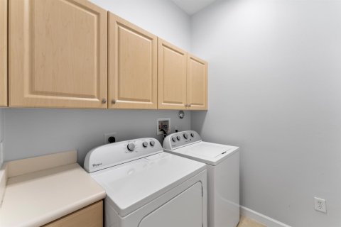 Townhouse in Palm Beach Gardens, Florida 3 bedrooms, 194.72 sq.m. № 2342959 - photo 20