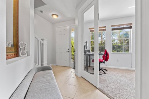 Townhouse in Palm Beach Gardens, Florida 3 bedrooms, 194.72 sq.m. № 2342959 - photo 3