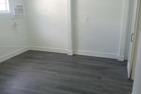 Купить коммерческую недвижимость в Майами, Флорида 181.07м2, № 1979723 - фото 30