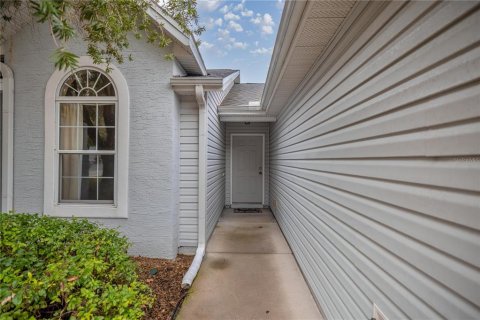 House in Ocala, Florida 2 bedrooms, 103.86 sq.m. № 1566775 - photo 6