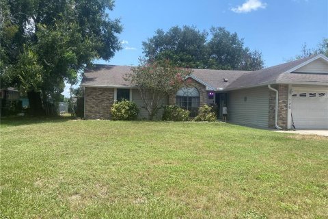 Casa en Kissimmee, Florida 3 dormitorios, 149.57 m2 № 2230813