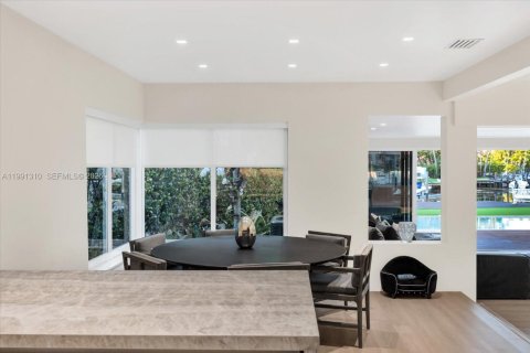 Купить виллу или дом в Серфсайд, Флорида 3 спальни, 231.51м2, № 2052378 - фото 21