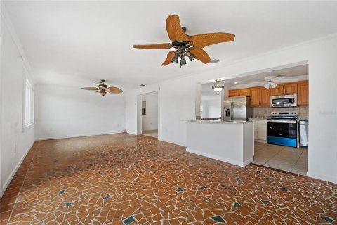 Villa ou maison à vendre à Punta Gorda, Floride: 3 chambres, 196.95 m2 № 1587305 - photo 12