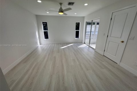 Купить виллу или дом в Форт Майерс, Флорида 3 спальни, 157.38м2, № 1997037 - фото 23