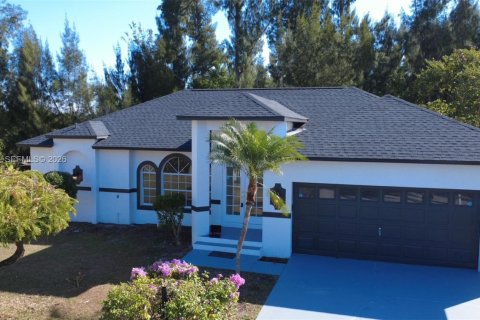 Купить виллу или дом в Форт Майерс, Флорида 3 спальни, 157.38м2, № 1997037 - фото 30