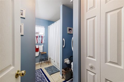 House in Lakeland, Florida 2 bedrooms, 143.53 sq.m. № 1907642 - photo 18