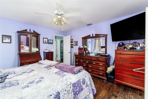 House in Lakeland, Florida 2 bedrooms, 143.53 sq.m. № 1907642 - photo 10