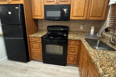 Condo in Sunrise, Florida, 2 bedrooms  № 1765058 - photo 5