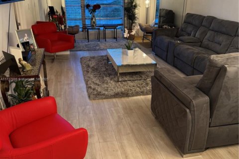 Condo in Sunrise, Florida, 2 bedrooms  № 1765058 - photo 8