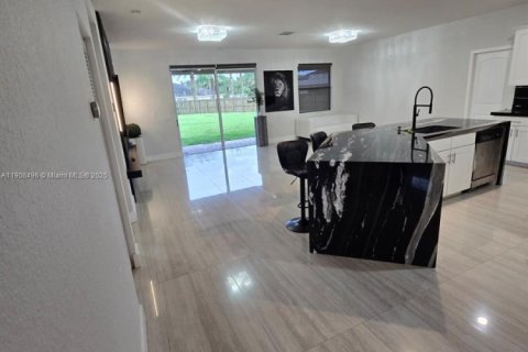 Купить виллу или дом в Майами, Флорида 3 спальни, 211.35м2, № 1964469 - фото 18