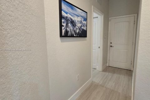 Купить виллу или дом в Майами, Флорида 3 спальни, 211.35м2, № 1964469 - фото 26