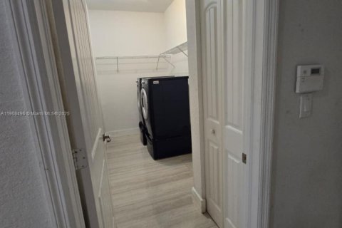 Купить виллу или дом в Майами, Флорида 3 спальни, 211.35м2, № 1964469 - фото 28