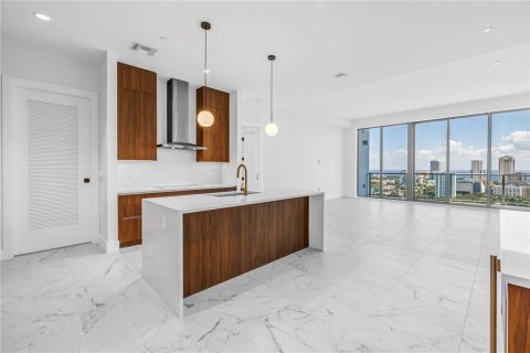 Copropriété à vendre à Saint Petersburg, Floride: 2 chambres, 162.86 m2 № 2267207 - photo 3