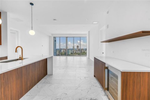Copropriété à vendre à Saint Petersburg, Floride: 2 chambres, 162.86 m2 № 2267207 - photo 2