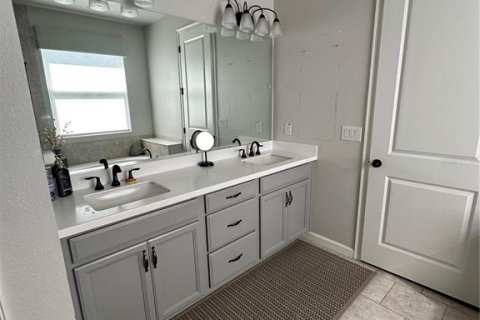 Casa en venta en Valrico, Florida, 4 dormitorios, 219.81 m2 № 1912101 - foto 26
