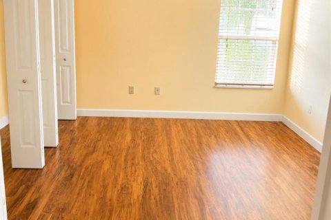 House in Okeechobee, Florida 3 bedrooms, 133.22 sq.m. № 2279038 - photo 26