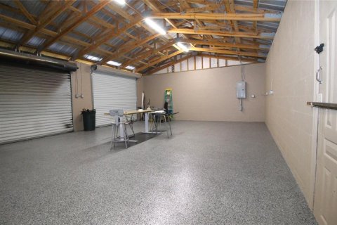 Propiedad comercial en venta en Mascotte, Florida, 12.26 m2 № 1631561 - foto 8