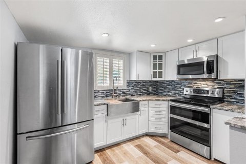 Купить виллу или дом в Одесса, Флорида 7 комнат, 97.08м2, № 2151354 - фото 3