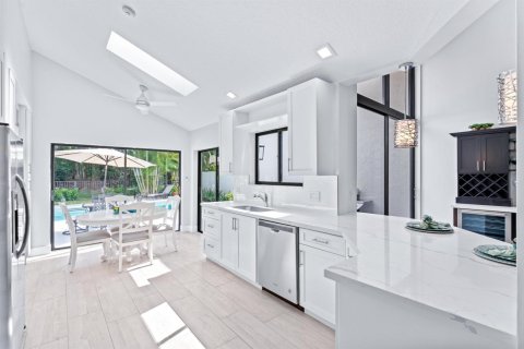 Adosado en venta en Wellington, Florida, 3 dormitorios, 294.22 m2 № 2249185 - foto 9