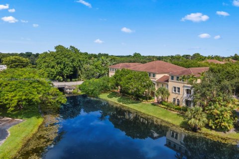 Купить таунхаус в Плантация, Флорида 3 спальни, 134.24м2, № 1967995 - фото 24