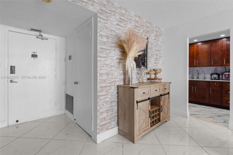 Copropriété à louer à Aventura, Floride: 2 chambres, 116.22 m2 № 2049862 - photo 8