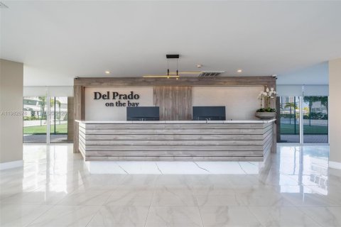 Copropriété à louer à Aventura, Floride: 2 chambres, 116.22 m2 № 2049862 - photo 3