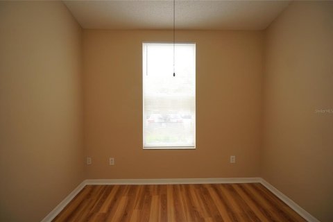Touwnhouse à louer à Riverview, Floride: 3 chambres, 131.18 m2 № 2100592 - photo 10