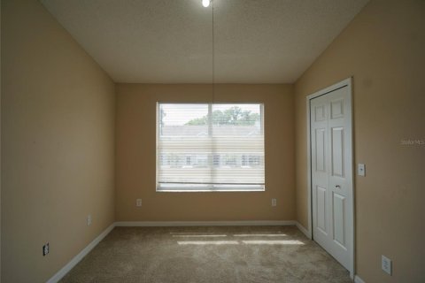 Touwnhouse à louer à Riverview, Floride: 3 chambres, 131.18 m2 № 2100592 - photo 4