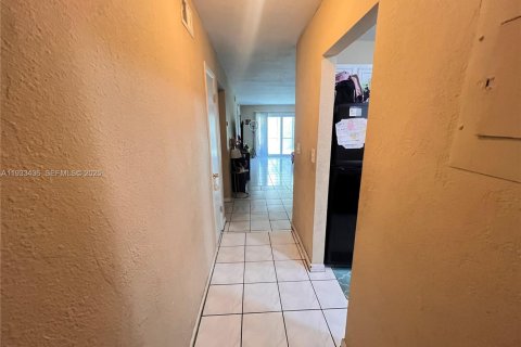 Condominio en venta en Sunrise, Florida, 2 dormitorios, 94.76 m2 № 1994472 - foto 5