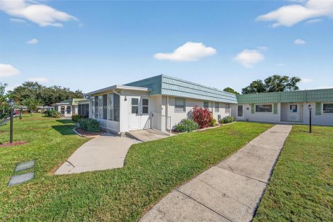 Copropriété à louer à Sun City Center, Floride: 2 chambres, 102.56 m2 № 2236397 - photo 21