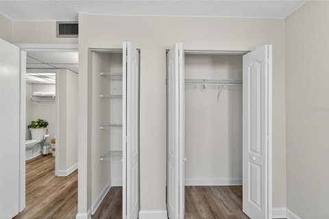 Copropriété à louer à Sun City Center, Floride: 2 chambres, 102.56 m2 № 2236397 - photo 15