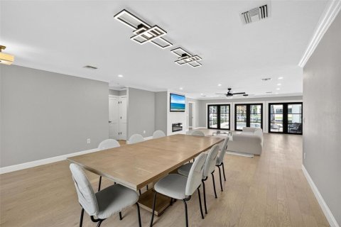 Купить виллу или дом в Сарасота, Флорида 3 комнаты, 275.46м2, № 2109260 - фото 6