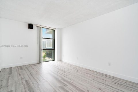 Купить кондоминиум в Авентура, Флорида 1 спальня, 83.24м2, № 1483395 - фото 18