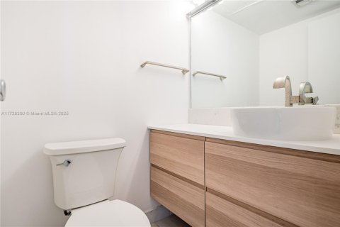 Купить кондоминиум в Авентура, Флорида 1 спальня, 83.24м2, № 1483395 - фото 17