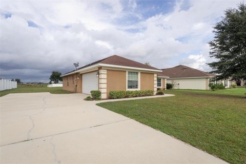 House in Ocala, Florida 4 bedrooms, 163.79 sq.m. № 2319156 - photo 17