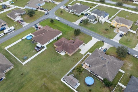 House in Ocala, Florida 4 bedrooms, 163.79 sq.m. № 2319156 - photo 13
