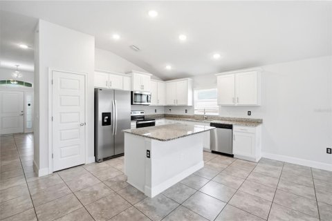 Villa ou maison à louer à Wimauma, Floride: 3 chambres, 158.31 m2 № 2434897 - photo 11
