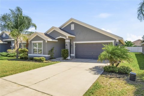 Villa ou maison à louer à Wimauma, Floride: 3 chambres, 158.31 m2 № 2434897 - photo 3
