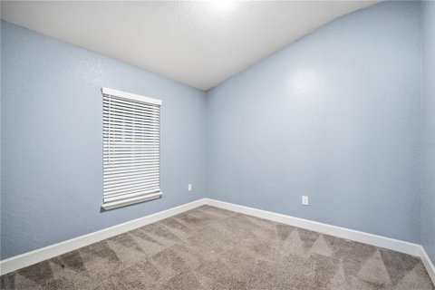 Villa ou maison à louer à Wimauma, Floride: 3 chambres, 158.31 m2 № 2434897 - photo 5
