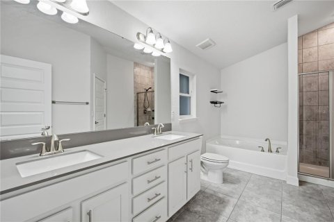 Villa ou maison à louer à Wimauma, Floride: 3 chambres, 158.31 m2 № 2434897 - photo 17
