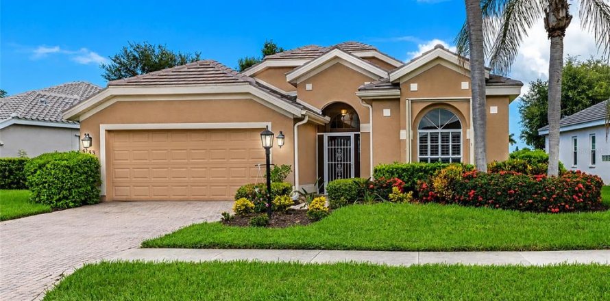 Villa ou maison à Sarasota, Floride 3 chambres, 169.36 m2 № 2200423