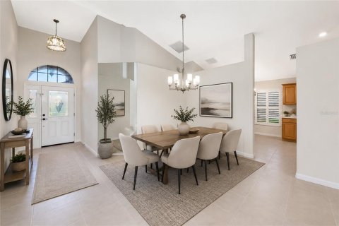 Villa ou maison à vendre à Sarasota, Floride: 3 chambres, 169.36 m2 № 2200423 - photo 4