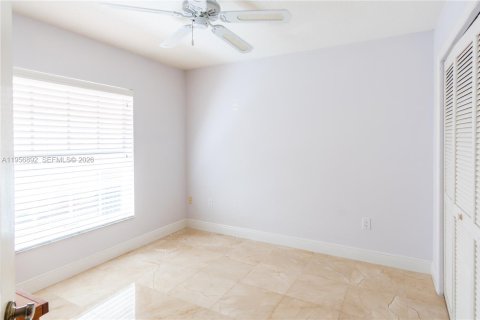 Casa en venta en Doral, Florida, 4 dormitorios, 202.34 m2 № 2010763 - foto 21