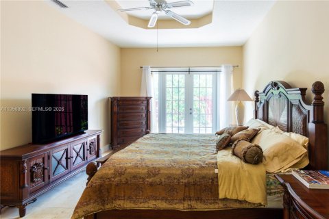 Casa en venta en Doral, Florida, 4 dormitorios, 202.34 m2 № 2010763 - foto 17