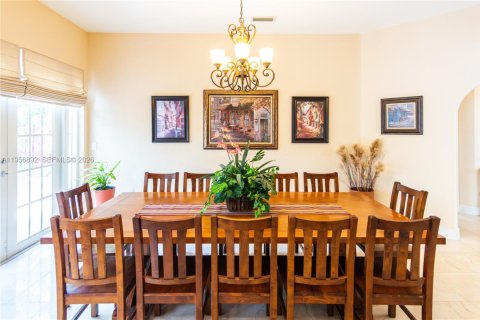Casa en venta en Doral, Florida, 4 dormitorios, 202.34 m2 № 2010763 - foto 15