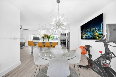 Купить виллу или дом в Плантация, Флорида 4 спальни, 169.08м2, № 2052114 - фото 10