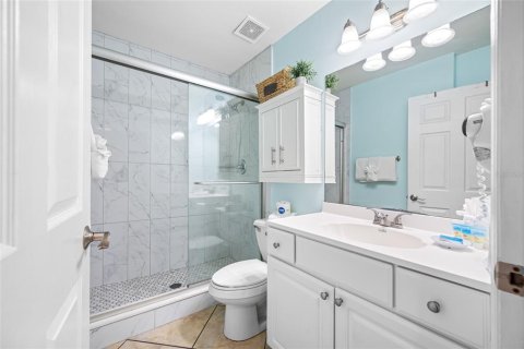 Condo in Indian Shores, Florida, 2 bedrooms  № 1734797 - photo 17