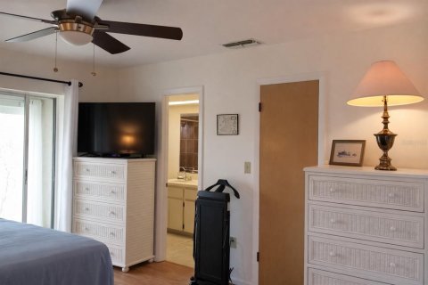 Купить таунхаус в Трежер-Айленд, Флорида 6 комнат, 137.96м2, № 2147687 - фото 28